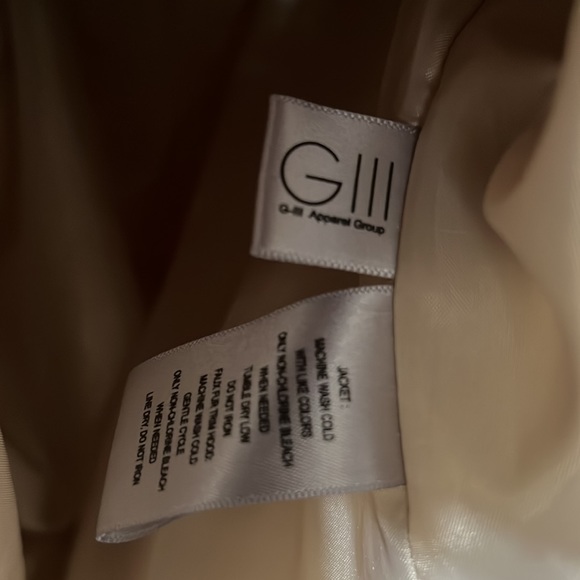 Kenneth Cole NWOT med - Picture 5 of 10